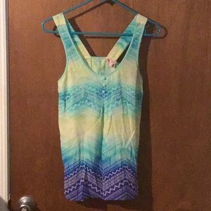 Very pretty tank top
